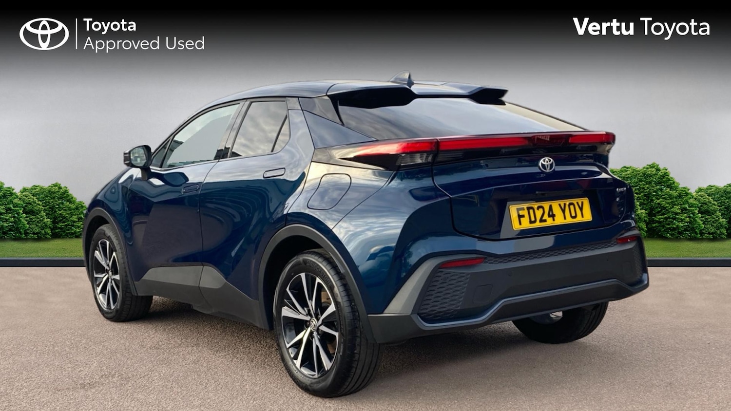 Used Toyota C-HR 2024 for sale - 76504895: Photo 4