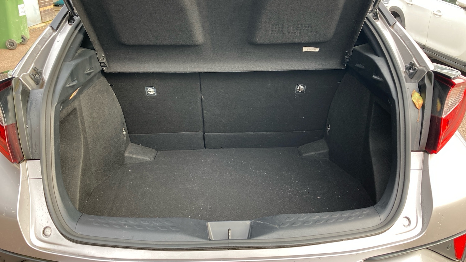 Used Toyota C-HR 2021 for sale - 76479497: Photo 14