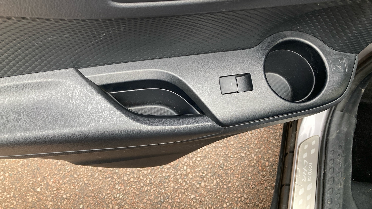 Used Toyota C-HR 2021 for sale - 76479497: Photo 28