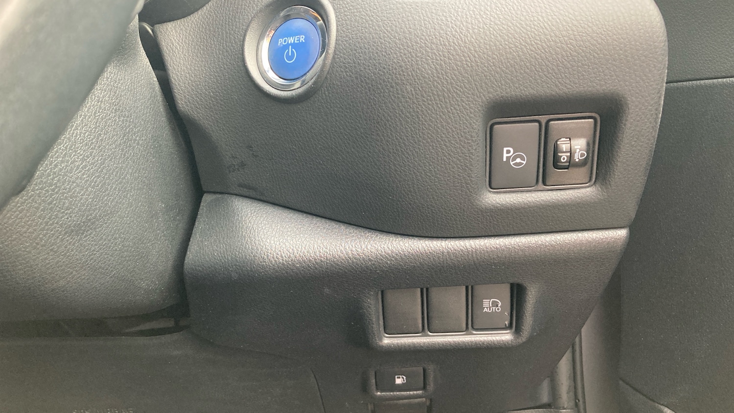 Used Toyota C-HR 2021 for sale - 76479497: Photo 31