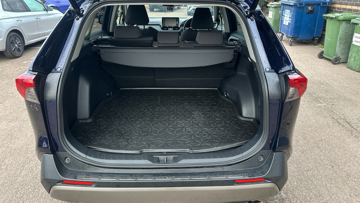 Used Toyota RAV4 2022 for sale - 76384240: Photo 14