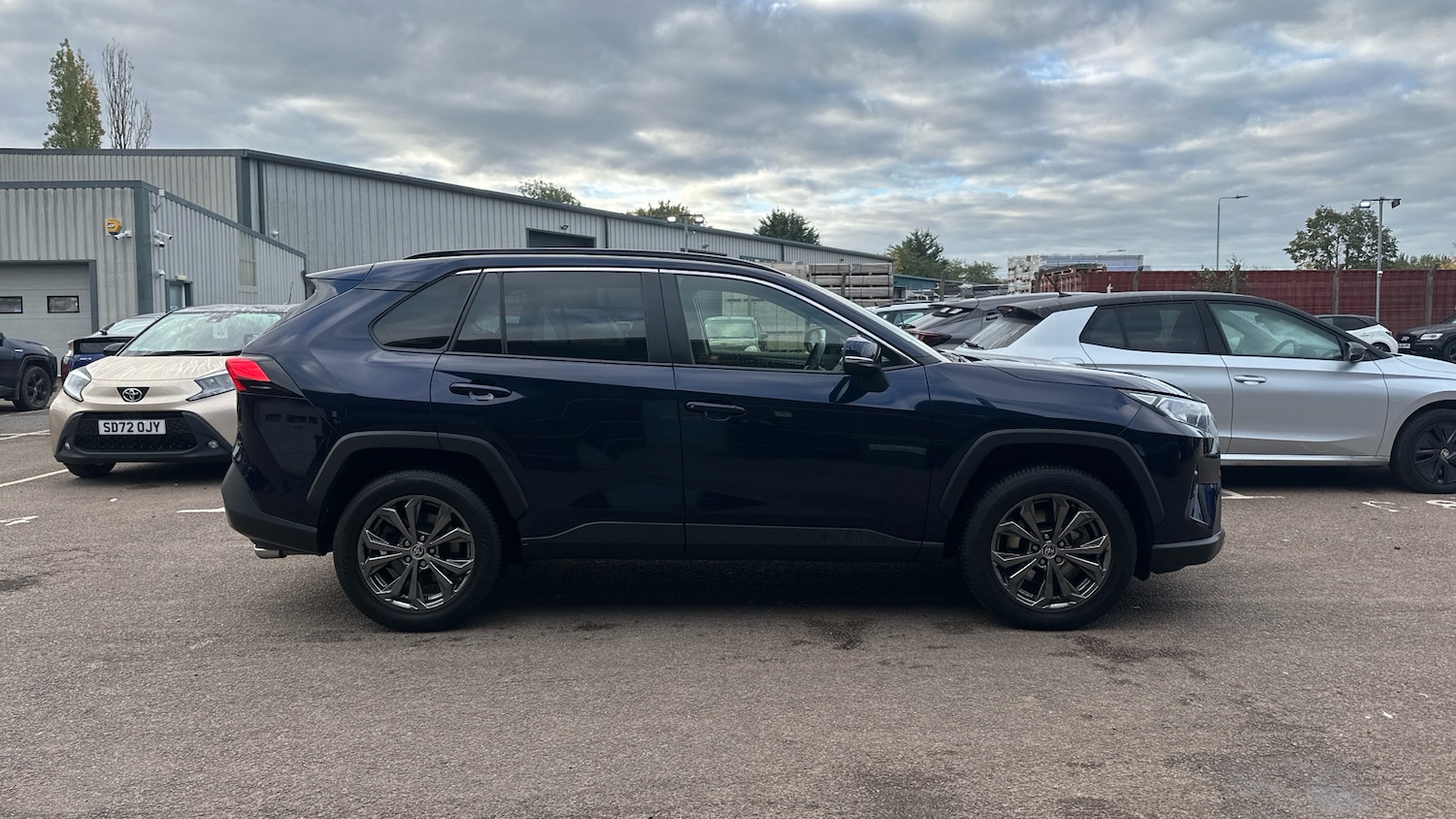 Used Toyota RAV4 2022 for sale - 76384240: Photo 16