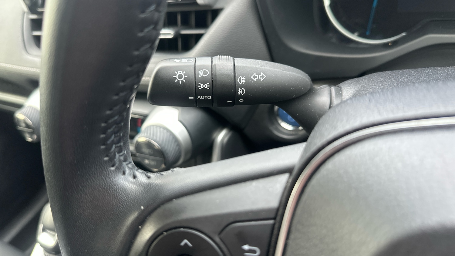 Used Toyota RAV4 2022 for sale - 76384240: Photo 24