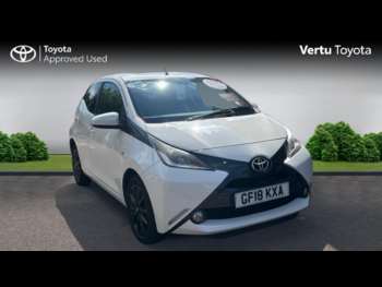 2018 (18) - 1.0 VVT-i X-Style 5dr Petrol Hatchback