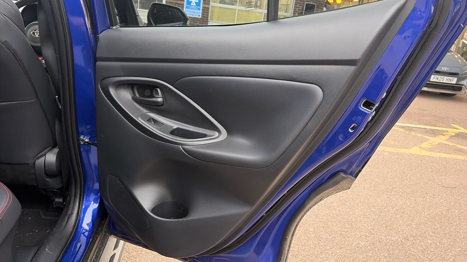 Used Toyota Yaris Cross 2025 for sale - 77570546: Photo 39