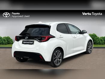 Used Toyota Yaris 2021 for sale - 79614833: Photo