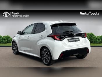 Used Toyota Yaris 2021 for sale - 79614833: Photo