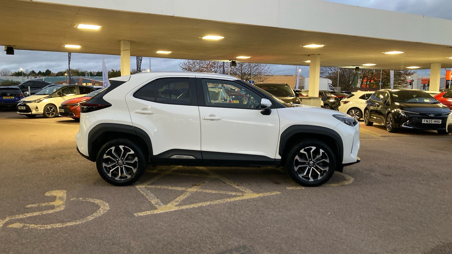 Used Toyota Yaris Cross 2021 for sale - 76480250: Photo 16