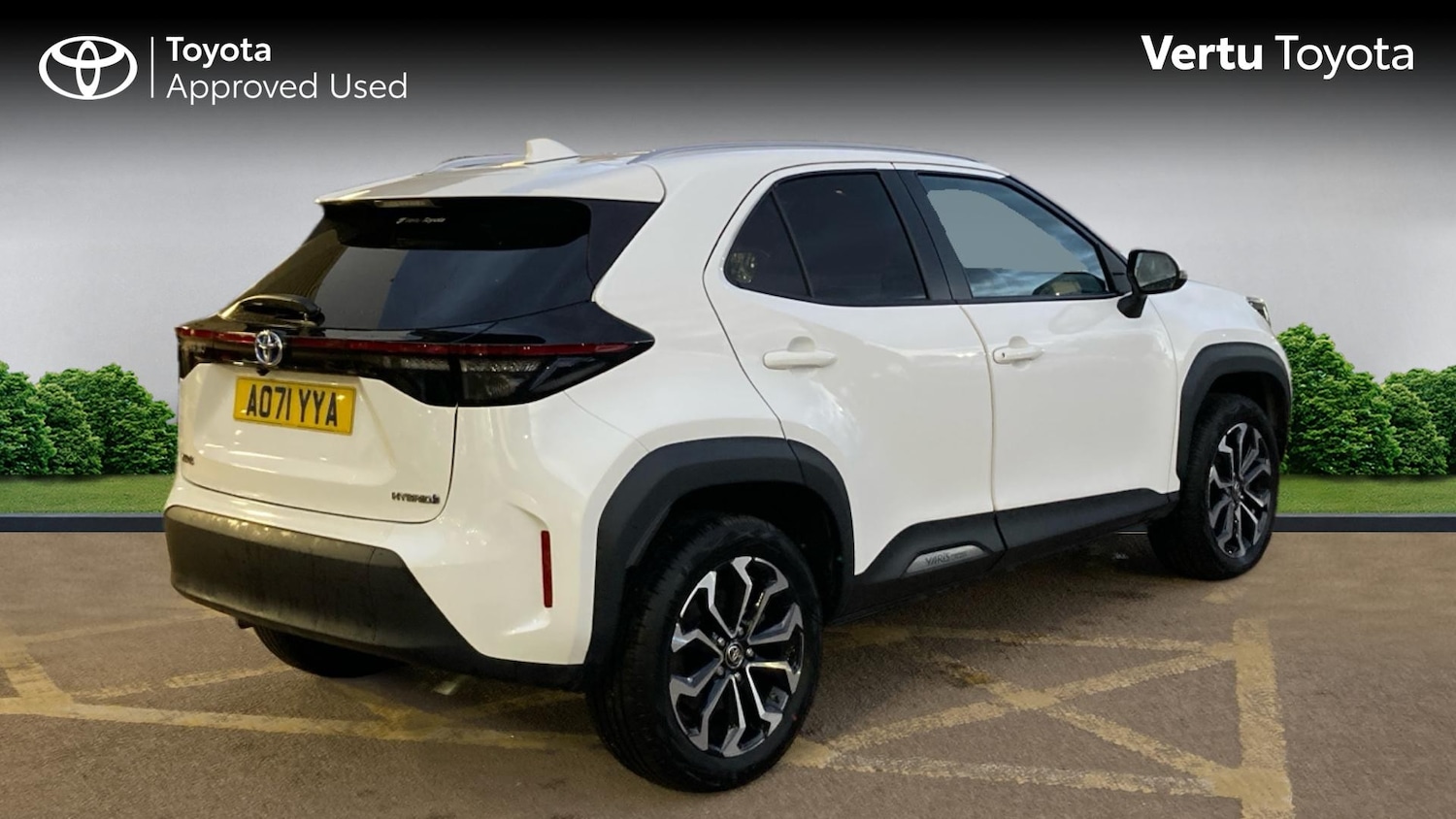 Used Toyota Yaris Cross 2021 for sale - 76480250: Photo 2