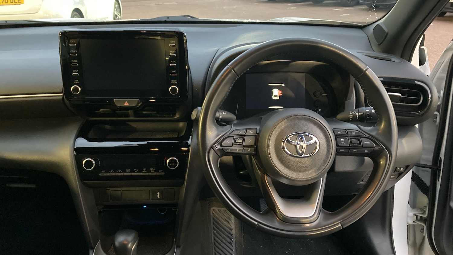Used Toyota Yaris Cross 2021 for sale - 76480250: Photo 6