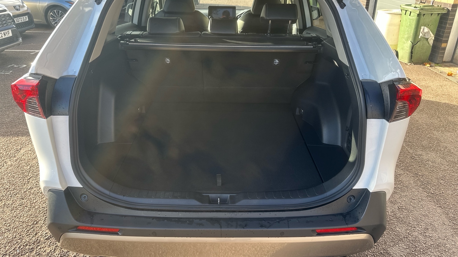 Used Toyota RAV4 2023 for sale - 77023955: Photo 14