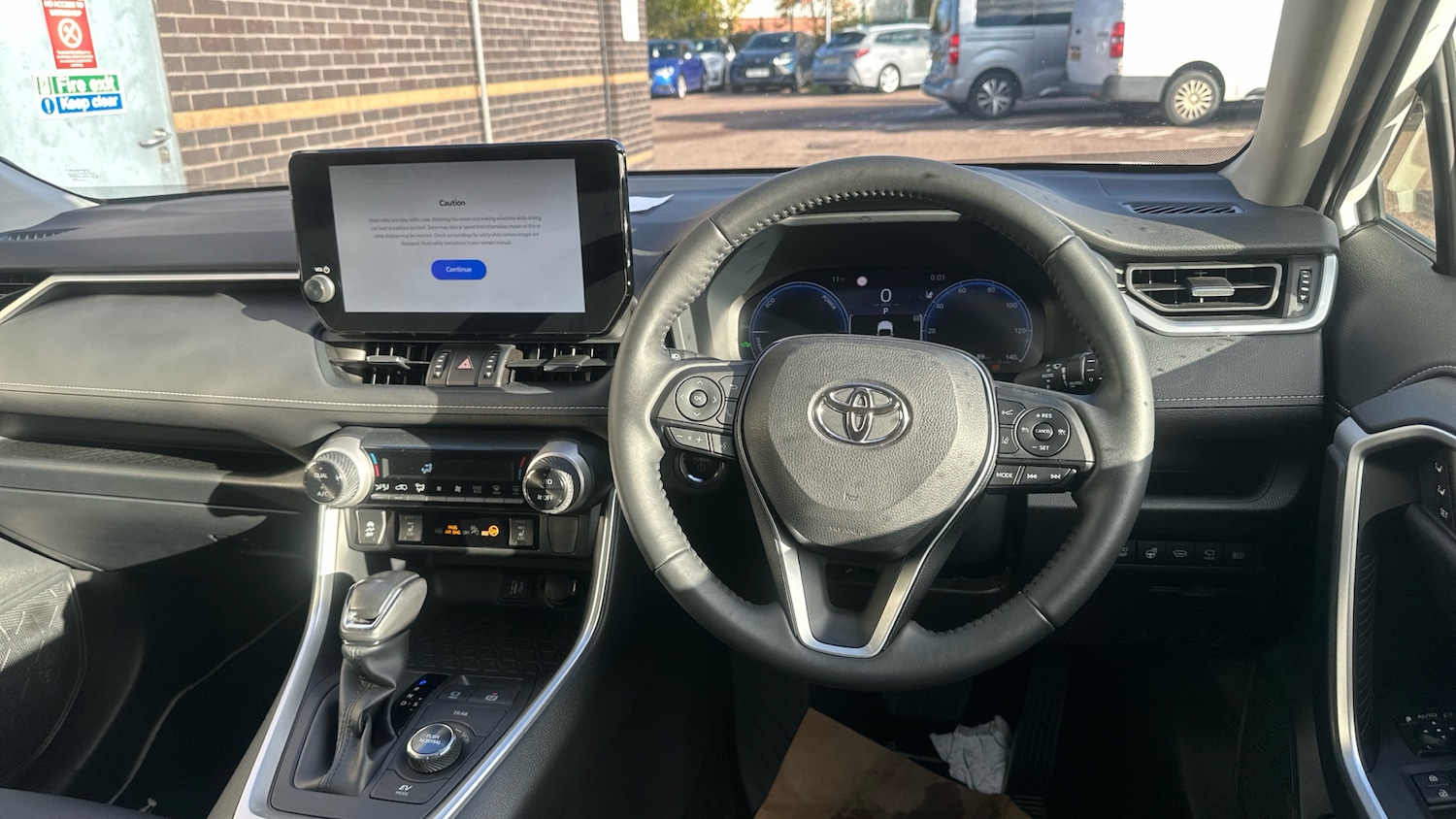 Used Toyota RAV4 2023 for sale - 77023955: Photo 6