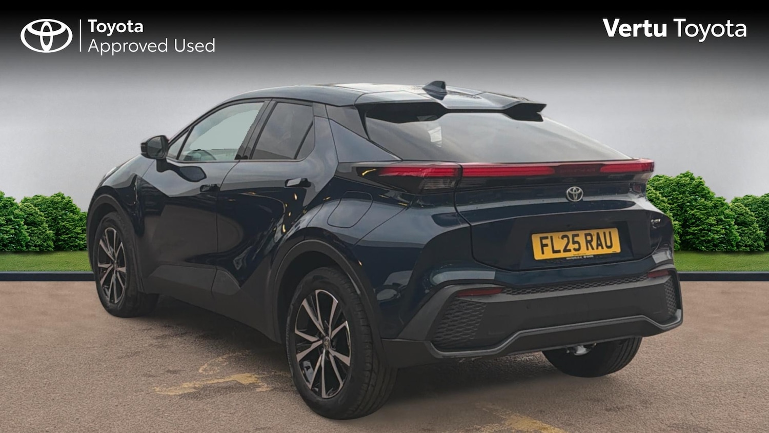 Used Toyota C-HR 2025 for sale - 77845144: Photo 4