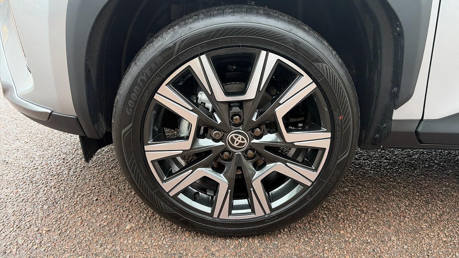 Used Toyota Yaris Cross 2025 for sale - 77208199: Photo 38