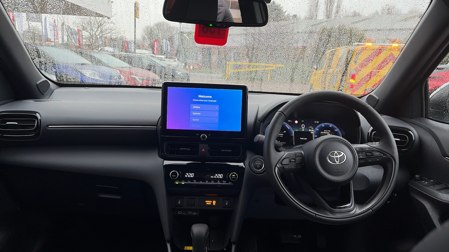 Used Toyota Yaris Cross 2025 for sale - 77208199: Photo 5