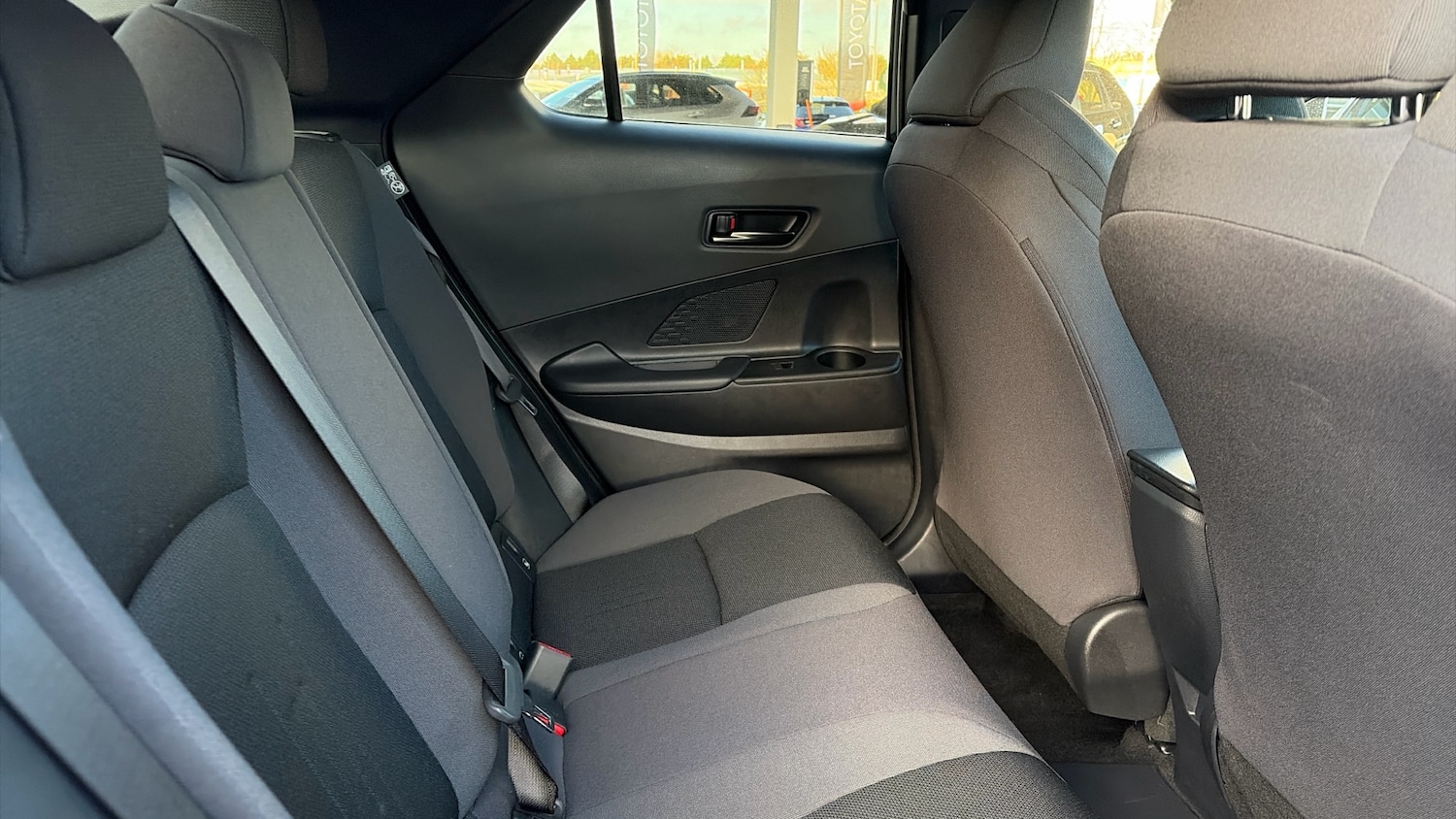 Used Toyota C-HR 2024 for sale - 77151858: Photo 12