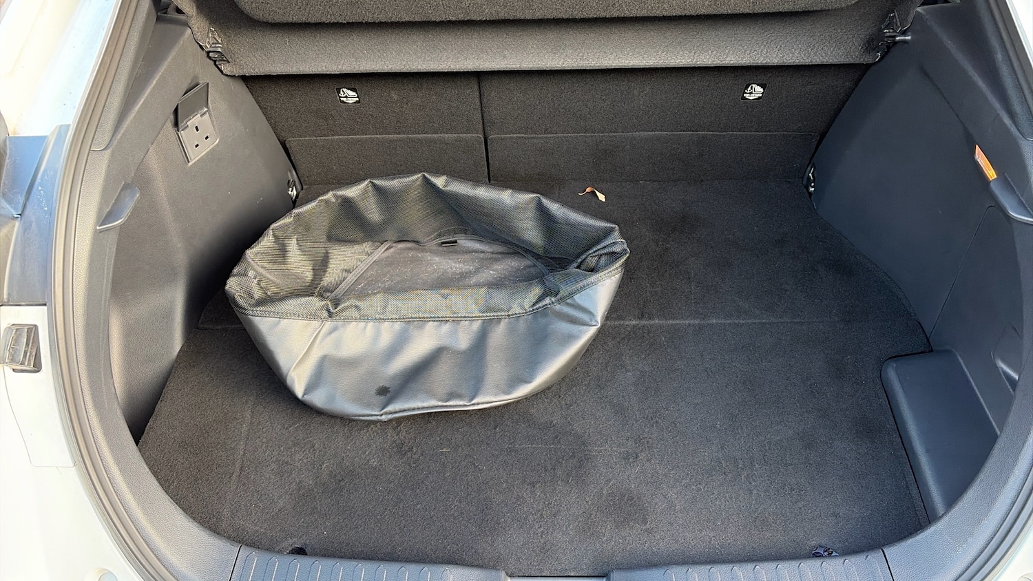 Used Toyota C-HR 2024 for sale - 77151858: Photo 32