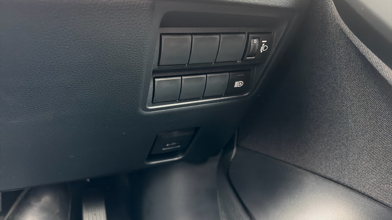 Used Toyota Yaris Cross 2025 for sale - 76579714: Photo 46