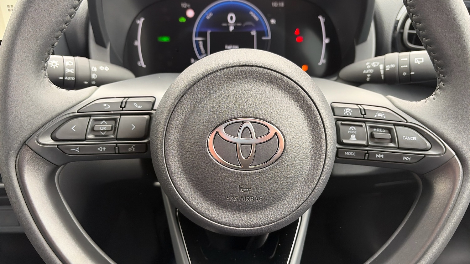 Used Toyota Yaris Cross 2025 for sale - 76579714: Photo 47