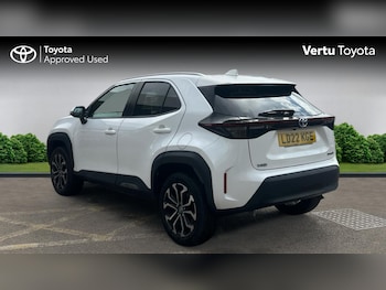 Used Toyota Yaris Cross 2022 for sale - 79344433: Photo