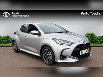 Used Toyota Yaris 2022 for sale - 76366898: Photo