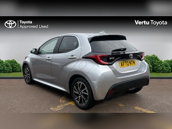 Used Toyota Yaris 2022 for sale - 76366898: Photo