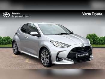 Used Toyota Yaris 2024 for sale - 79855061: Photo