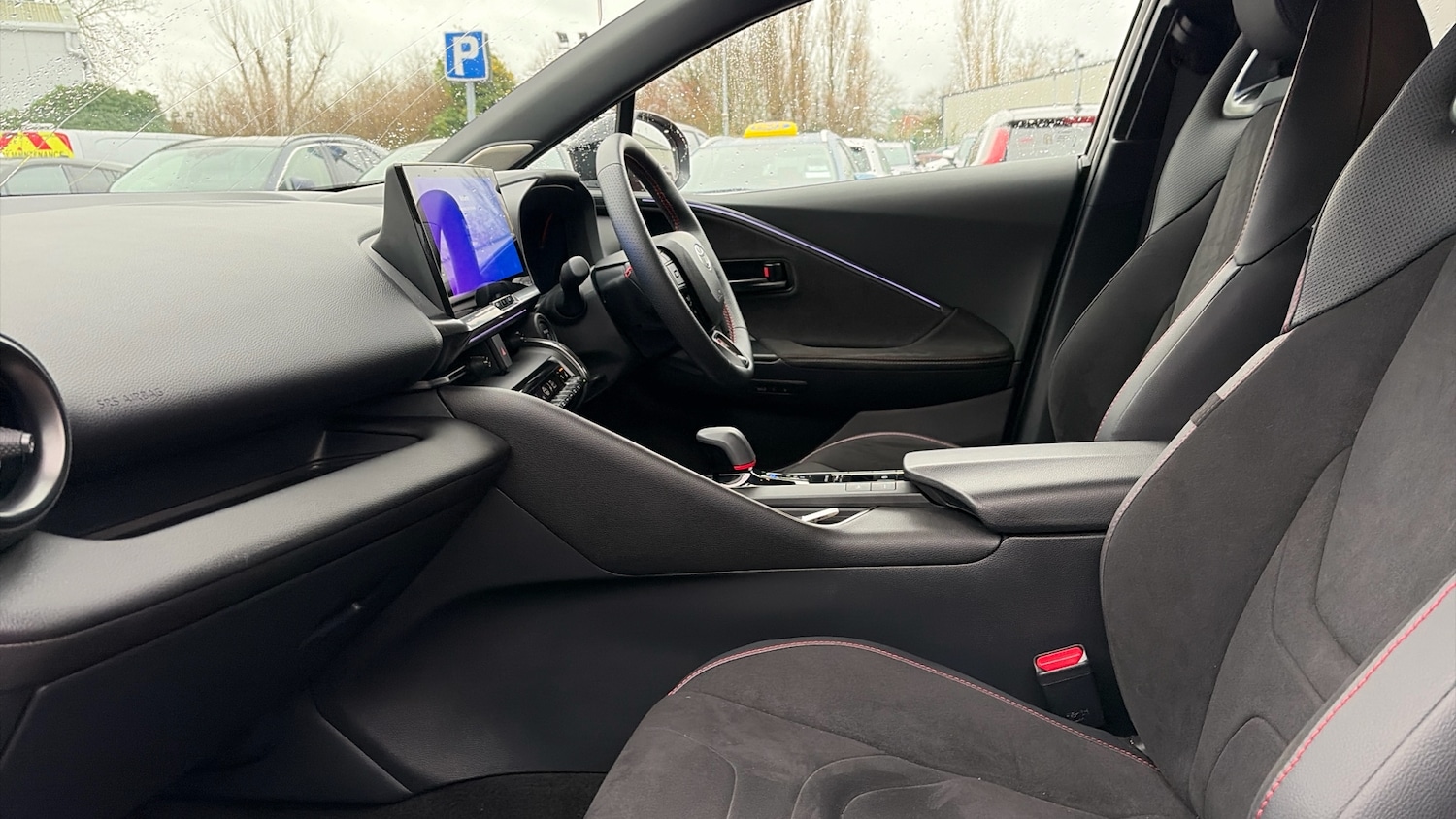 Used Toyota C-HR 2024 for sale - 76859661: Photo 10