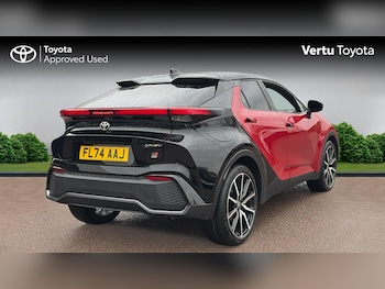 Used Toyota C-HR 2024 for sale - 76859661: Photo