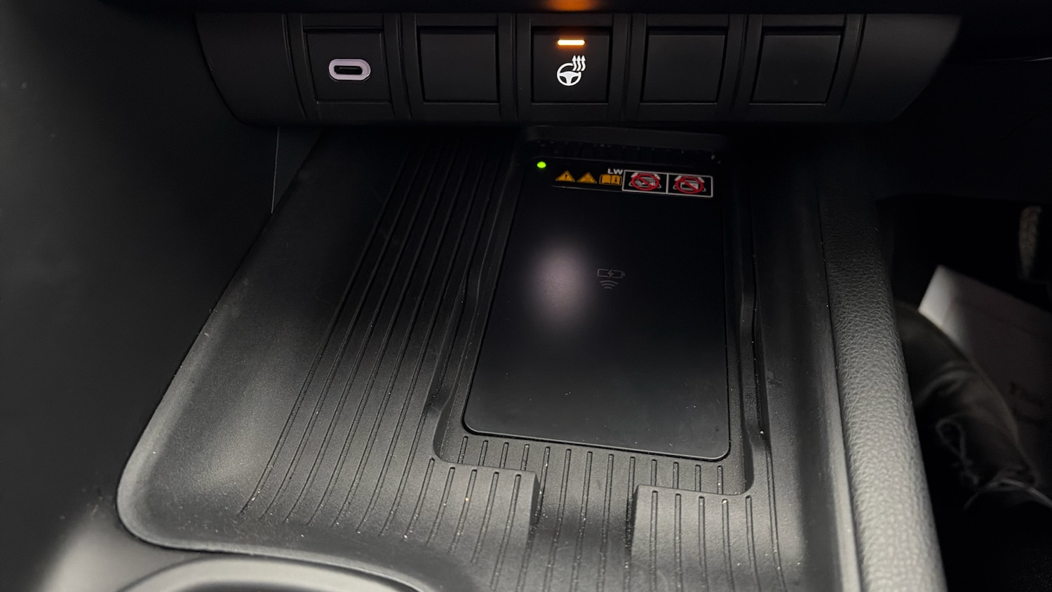 Used Toyota C-HR 2024 for sale - 76859661: Photo 49