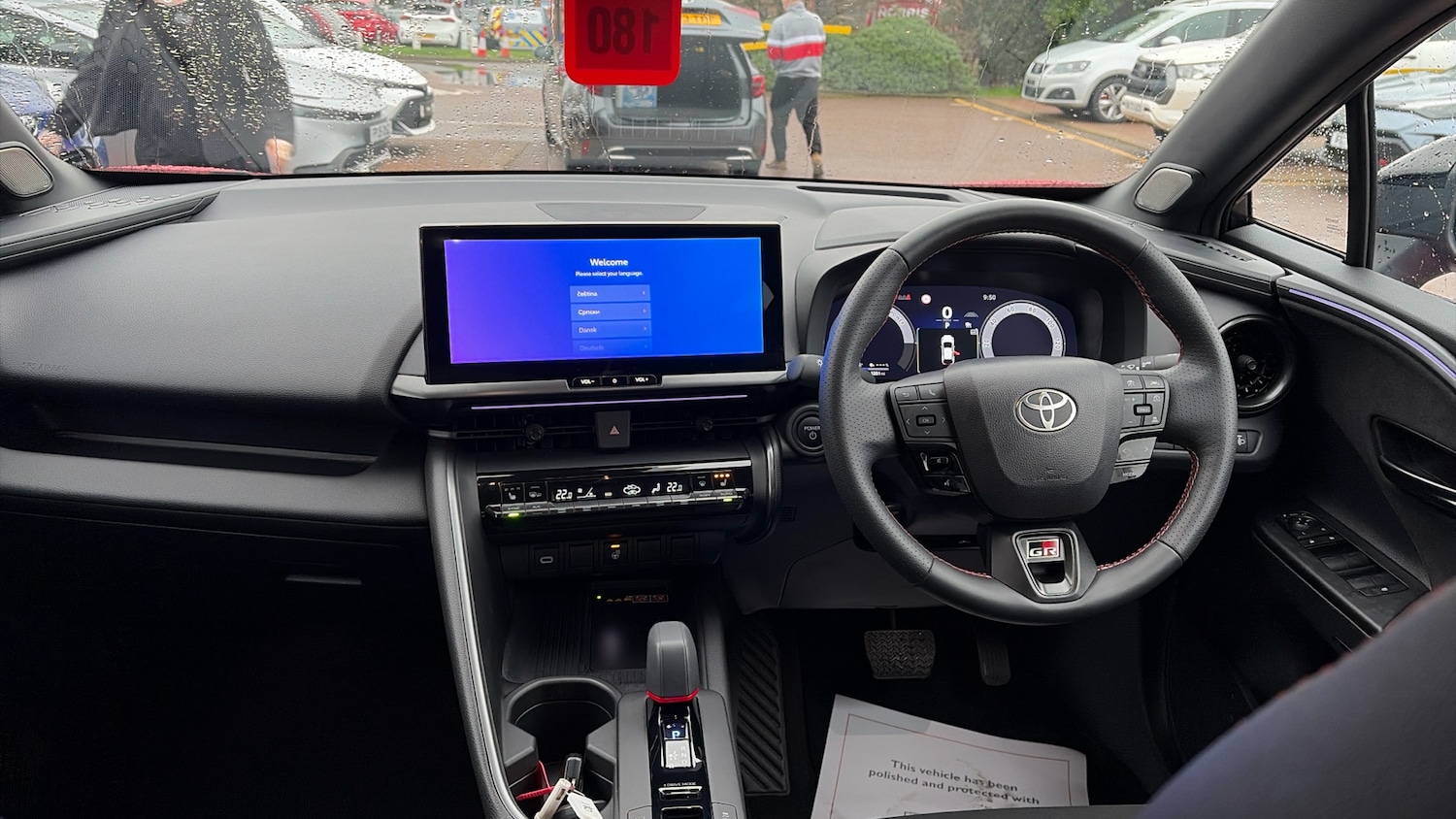 Used Toyota C-HR 2024 for sale - 76859661: Photo 5