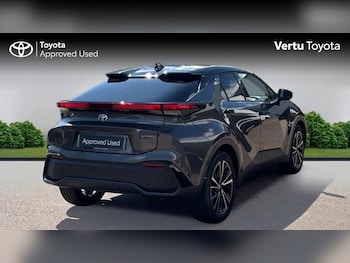 Used Toyota C-HR 2025 for sale - 79153776: Photo