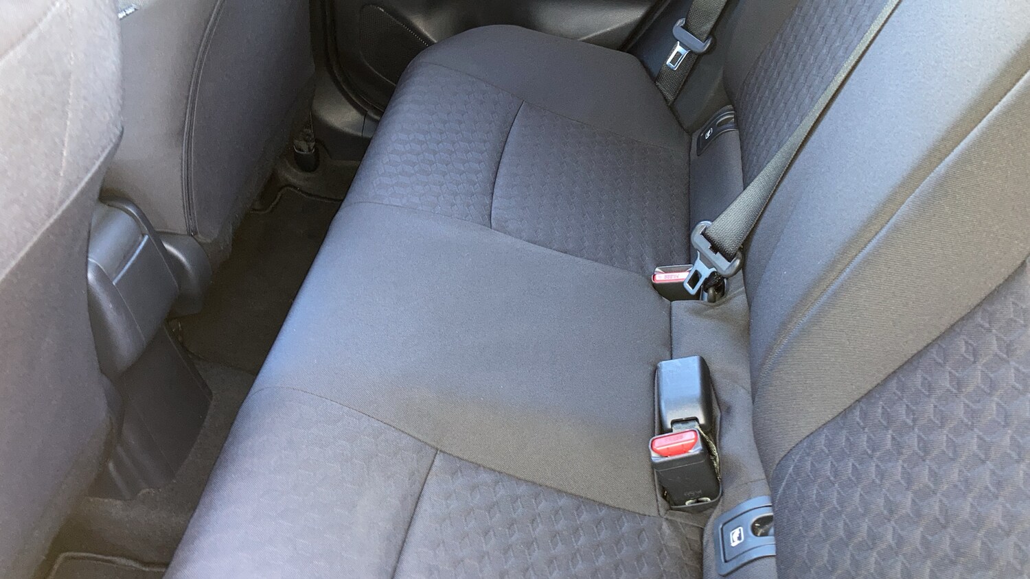 Used Toyota Yaris 2022 for sale - 77541886: Photo 17