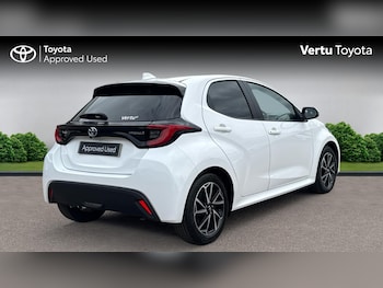 Used Toyota Yaris 2023 for sale - 78517660: Photo