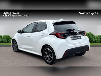Used Toyota Yaris 2023 for sale - 78517660: Photo