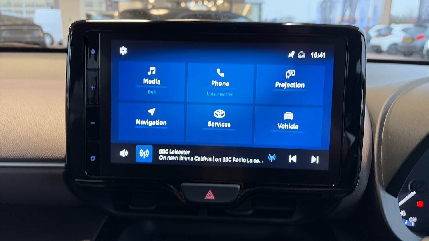 Used Toyota Yaris Cross 2024 for sale - 78020666: Photo 27