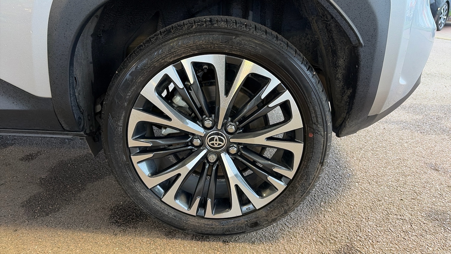 Used Toyota Yaris Cross 2024 for sale - 78020666: Photo 41