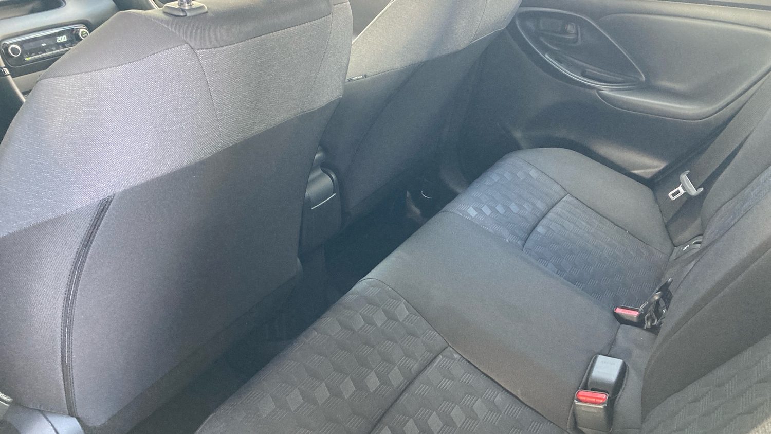 Used Toyota Yaris 2024 for sale - 75997261: Photo 13