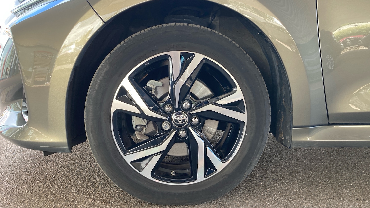 Used Toyota Yaris 2024 for sale - 75997261: Photo 18
