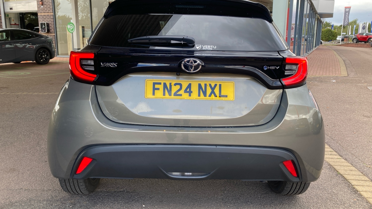 Used Toyota Yaris 2024 for sale - 75997261: Photo 24