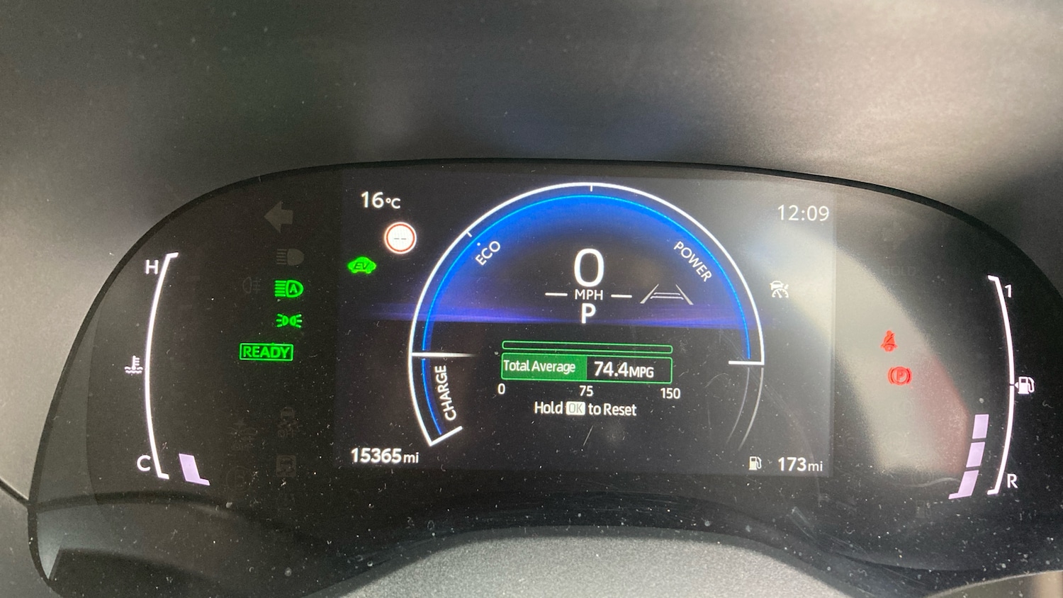 Used Toyota Yaris 2024 for sale - 75997261: Photo 9
