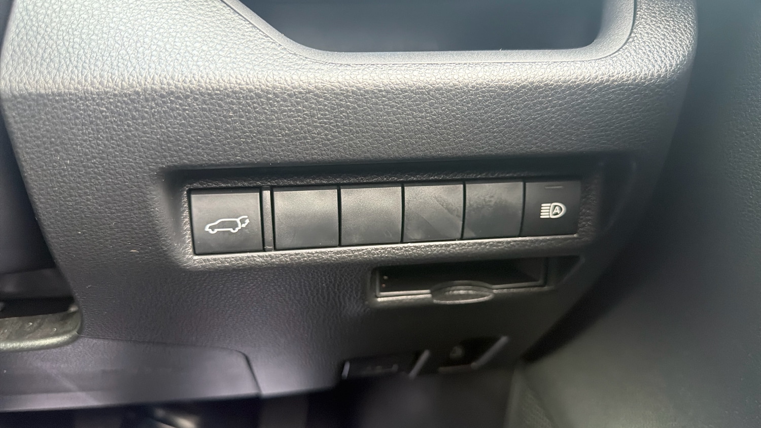 Used Toyota RAV4 2022 for sale - 78199335: Photo 49