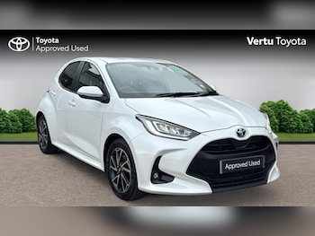 Used Toyota Yaris 2023 for sale - 78657017: Photo