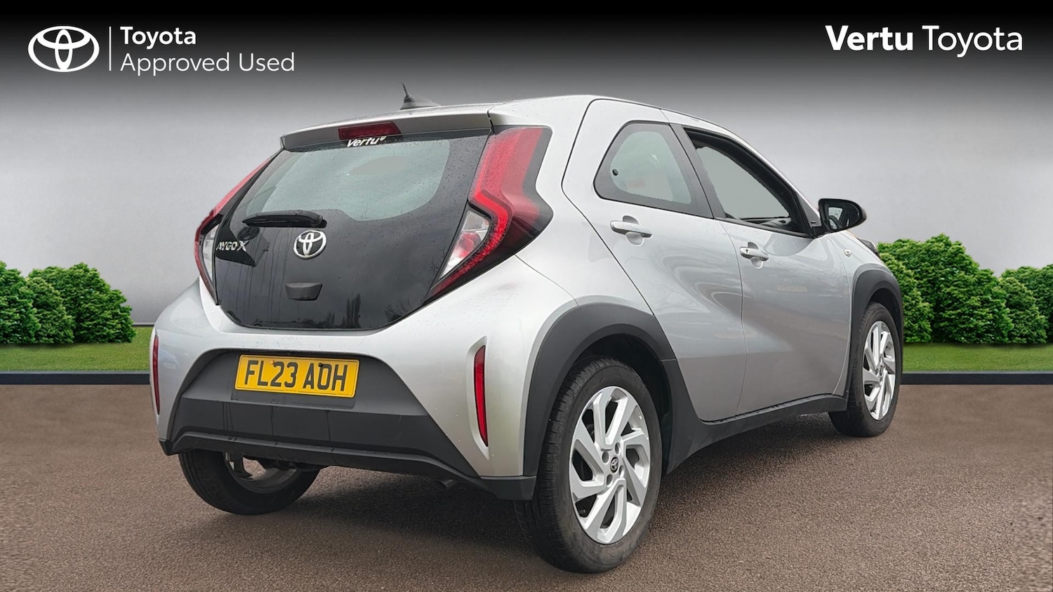 Used Toyota Aygo X 2023 for sale - 77274764: Photo 2