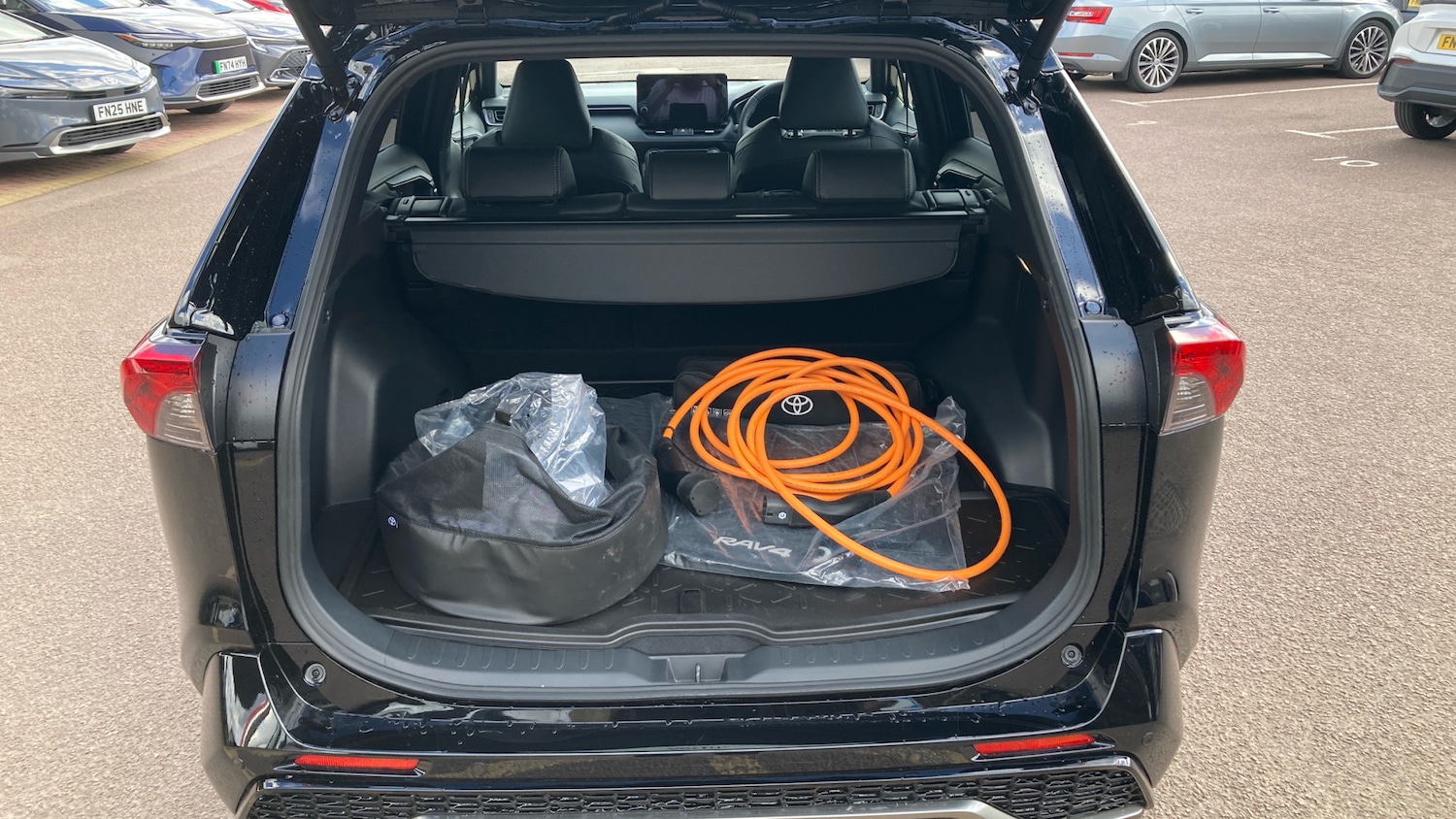 Used Toyota RAV4 2025 for sale - 77271207: Photo 14