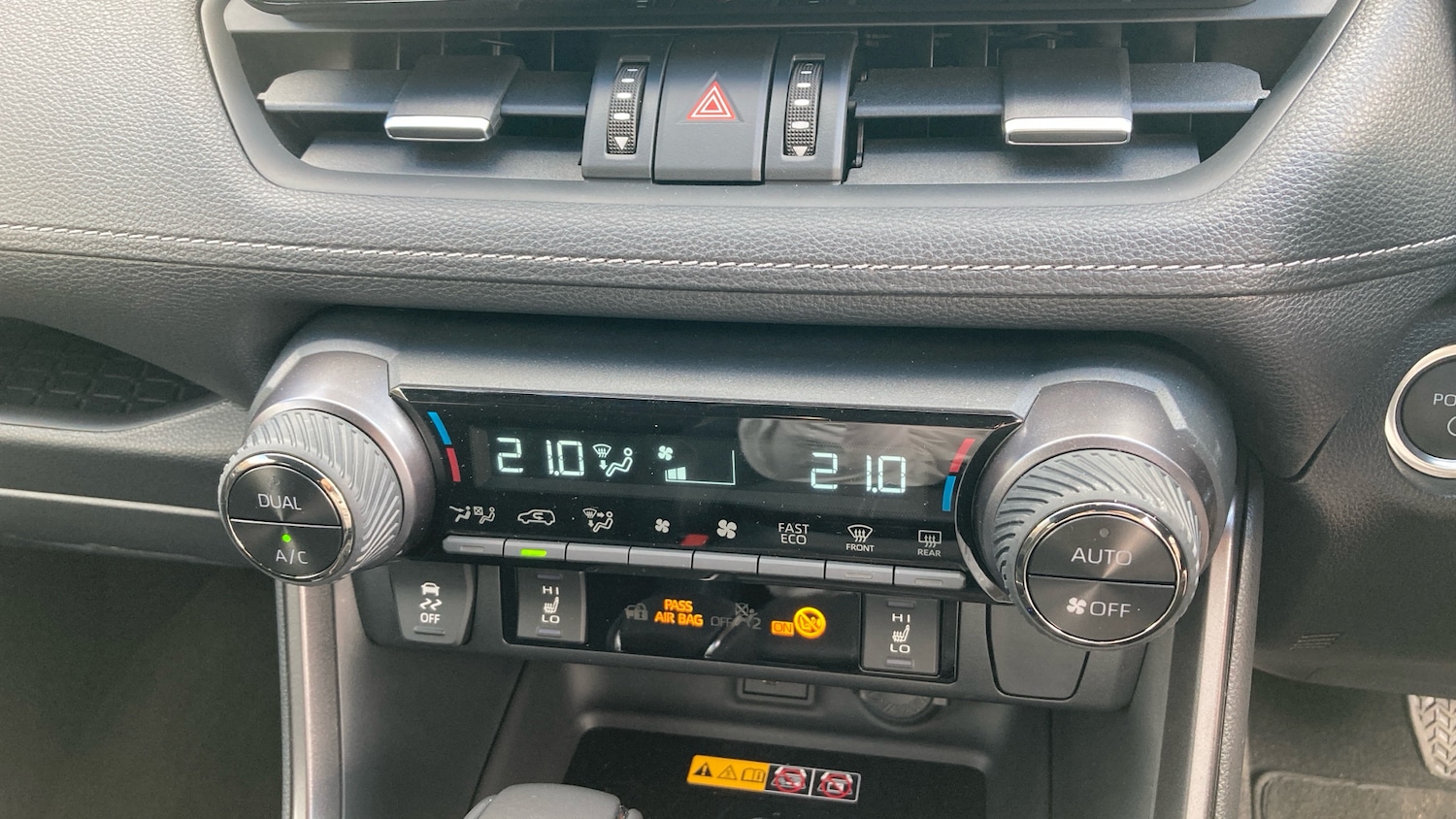 Used Toyota RAV4 2025 for sale - 77271207: Photo 24