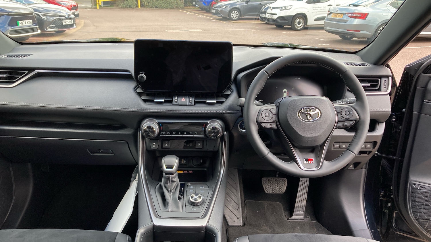 Used Toyota RAV4 2025 for sale - 77271207: Photo 5