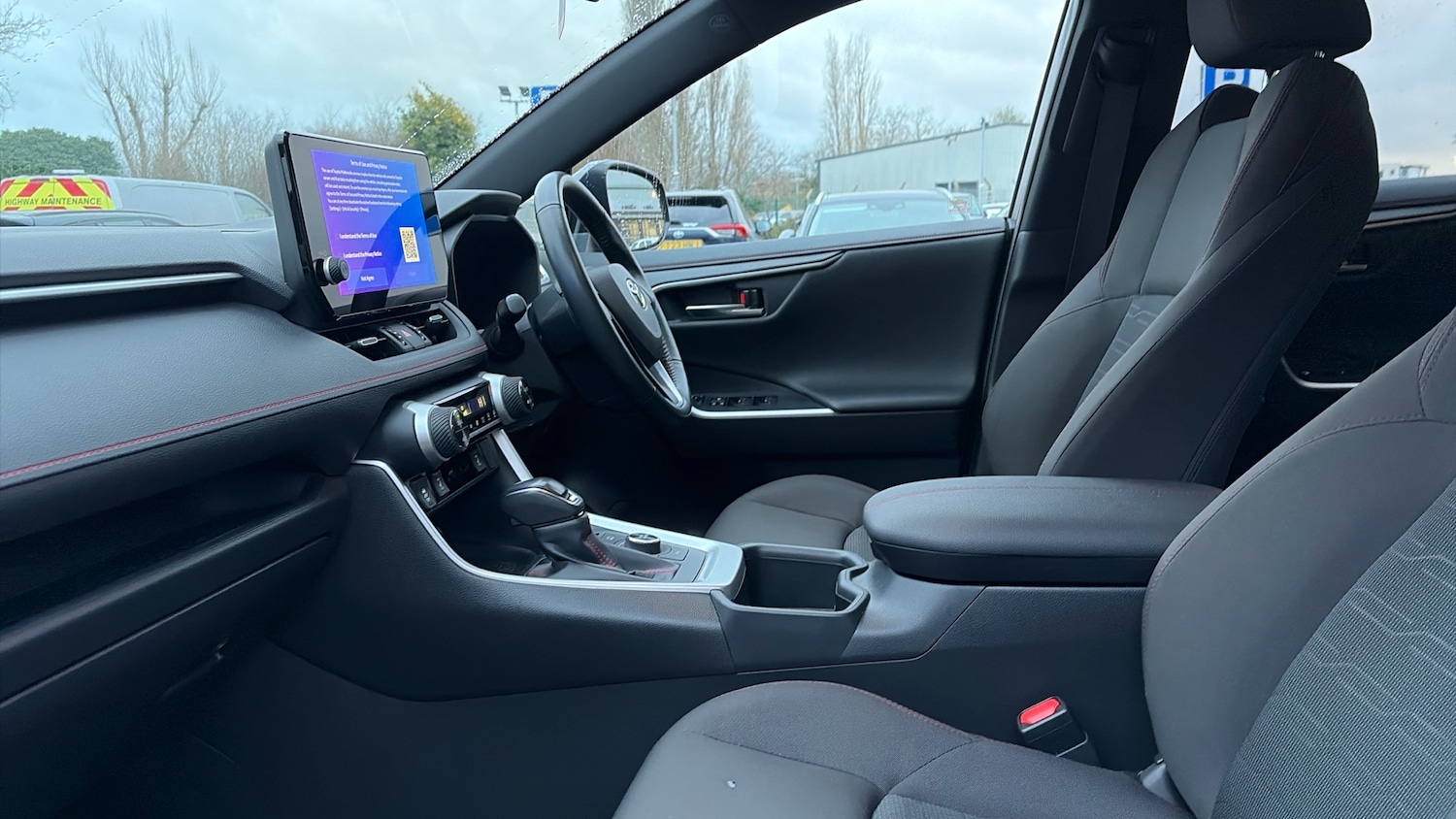 Used Toyota RAV4 2024 for sale - 76951020: Photo 10