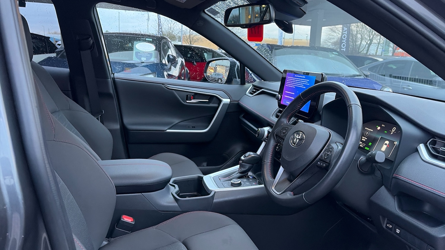 Used Toyota RAV4 2024 for sale - 76951020: Photo 11