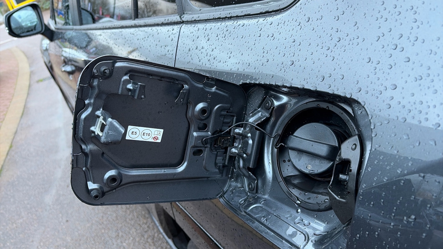 Used Toyota RAV4 2024 for sale - 76951020: Photo 20